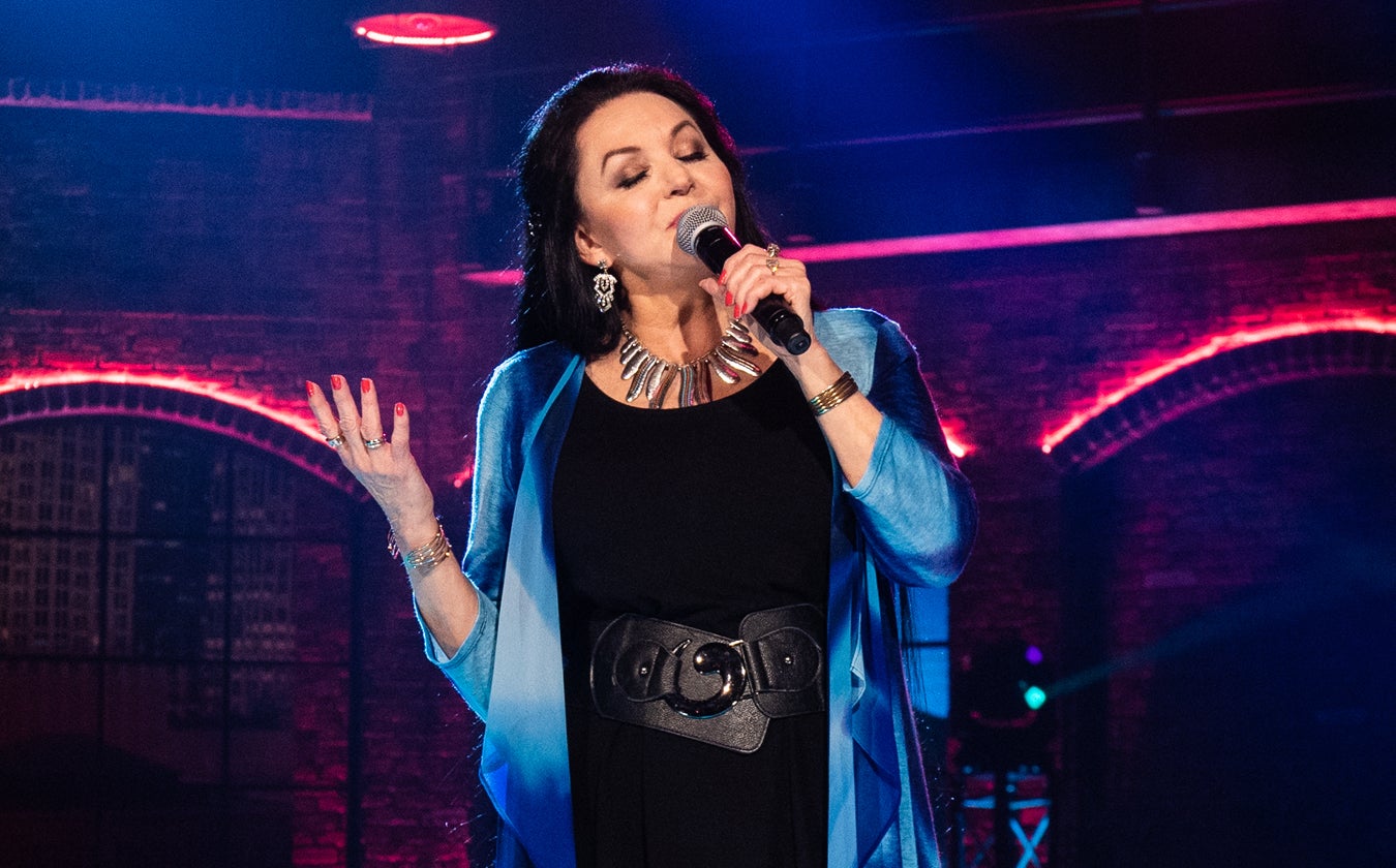 Crystal Gayle